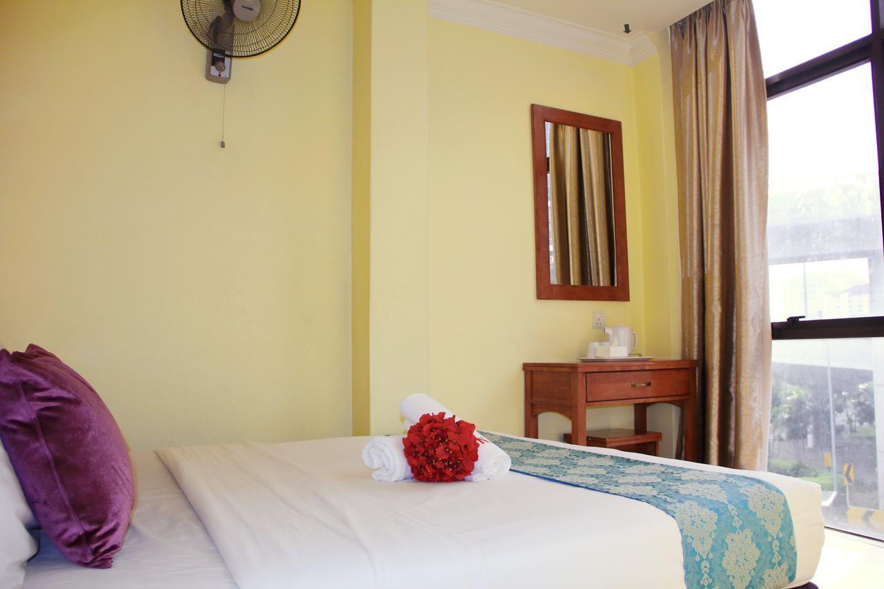 Sun Inns Hotel D'Mind 2, Ktm Serdang Сери Кембанган Екстериор снимка